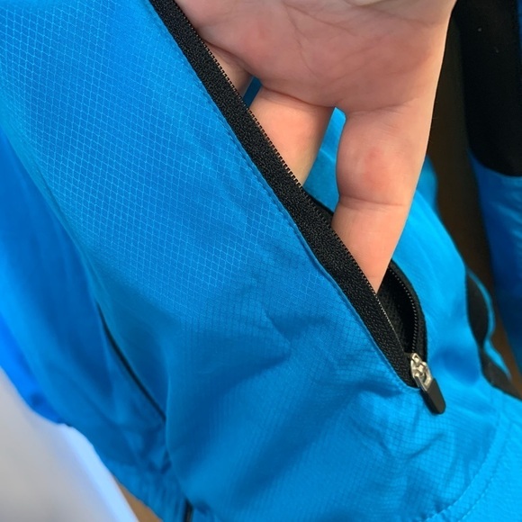 RUNNING ROOM Unisex windbreaker jacket medium - Picture 6 of 11